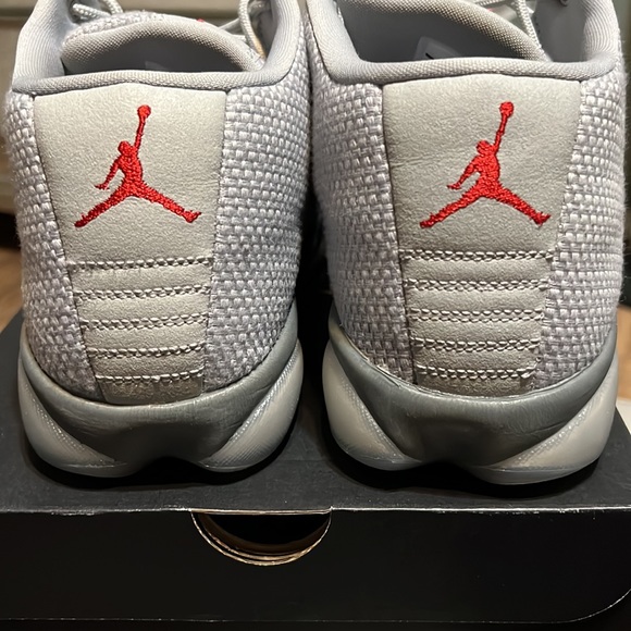 Jordan Eclipse- size bigger than expected - Picture 5 of 8